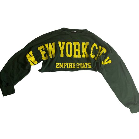 Fashion Nova New York City Empire State Green Size Medium - Picture 1 of 4